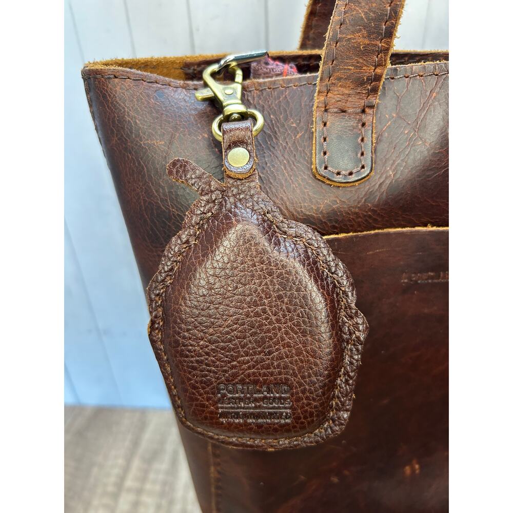 Portland Leather Cupcake Bag Charm Chocolate Cupcake Purse Charm COLDBREW - Picture 5 of 5